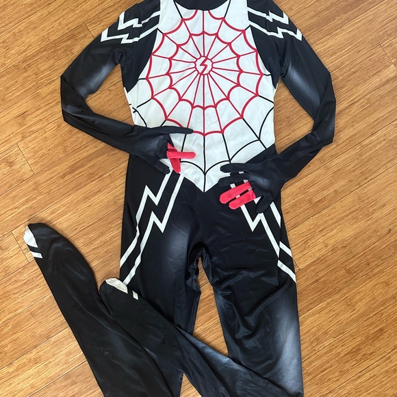Brand new Silk Spider Suit Size M/L - Picture 1 of 4